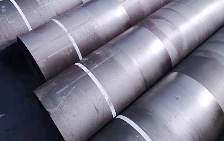 Do you know what are the main types of graphite electrodes?