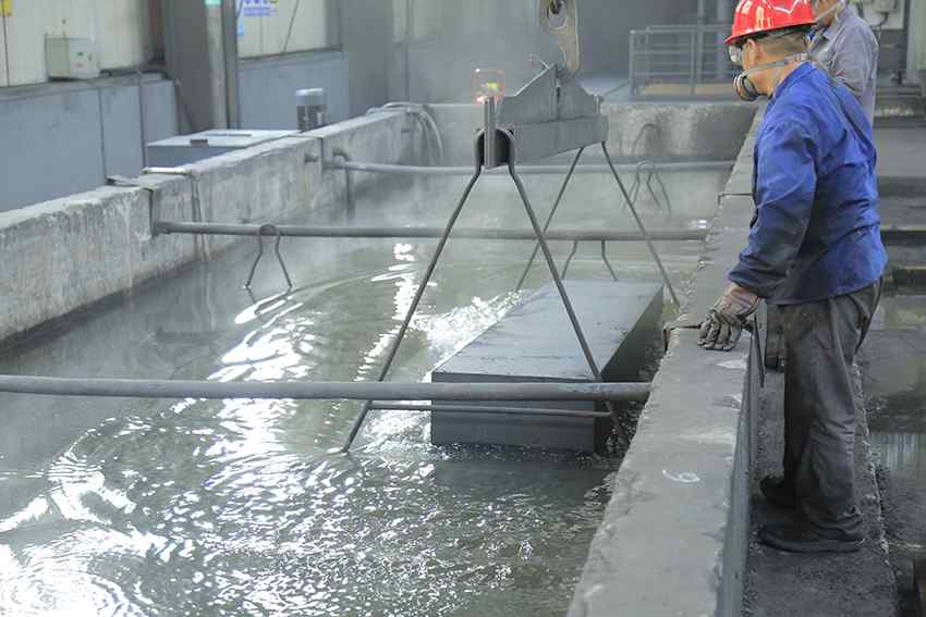 How To Detect Resistance Of Graphite Materials