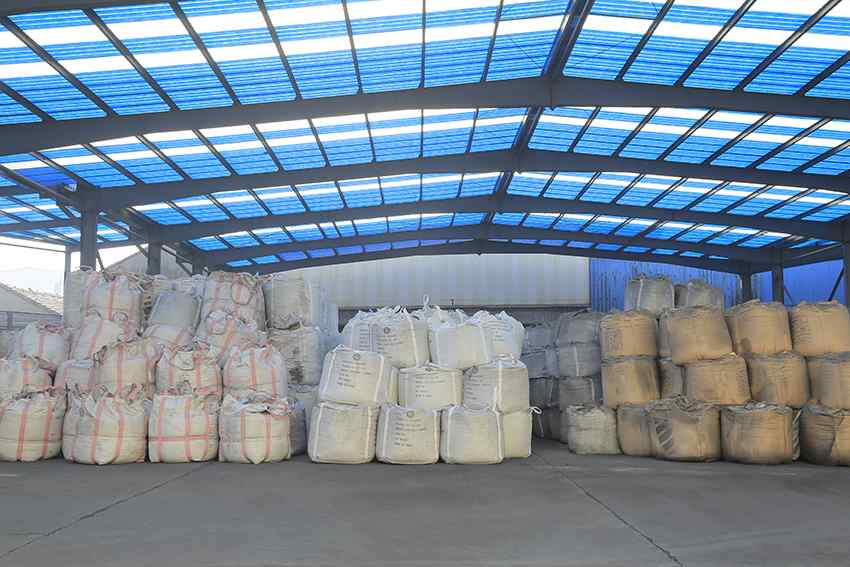 What Is The Raw Material For Graphite Electrodes