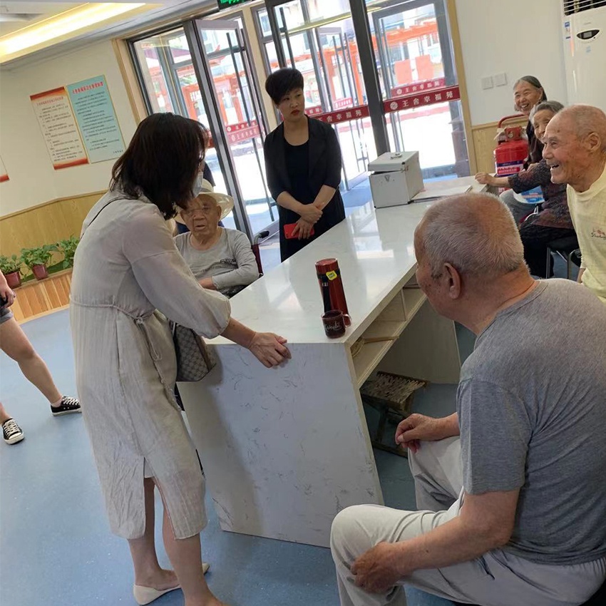 HAIHAN Industry Co., Ltd. arrived at the nursing home for the elderly (4)